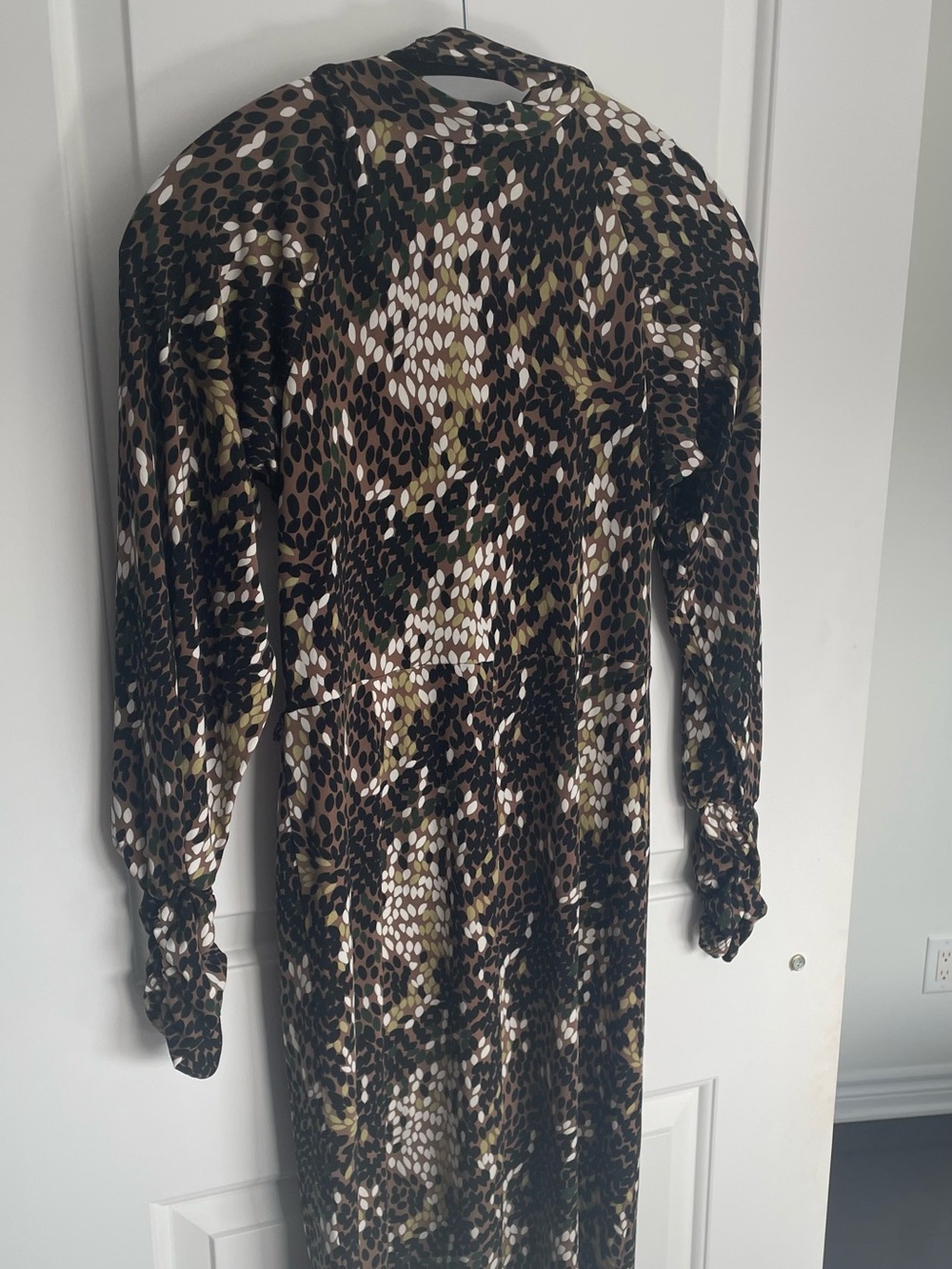 Laundry By Shelli Segal Olive, Brown & White Print Wrap Dress - Picture 4 of 5